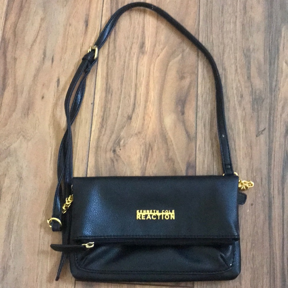 Cross body purse